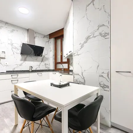 Apartamento Piso Señorial Con Vistas A La Ria