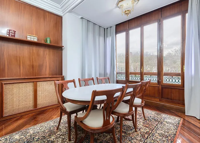 شقة Piso Senorial Con Vistas A La Ria بلباو