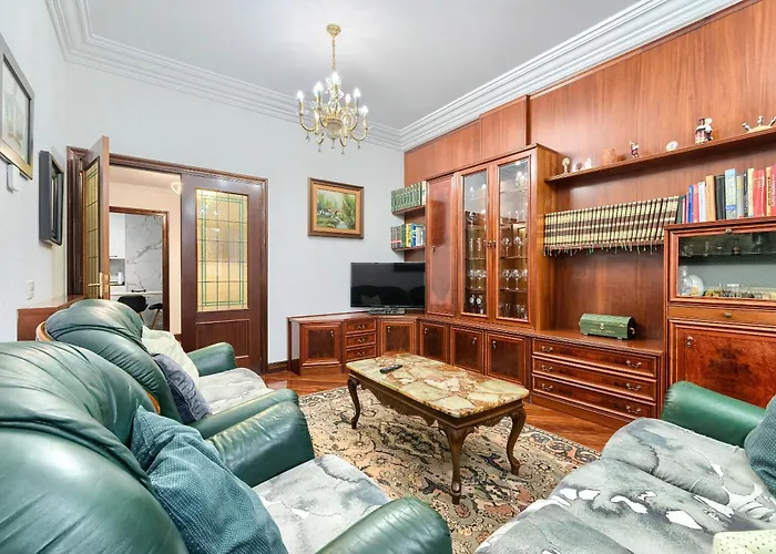 Piso Senorial Con Vistas A La Ria شقة بلباو