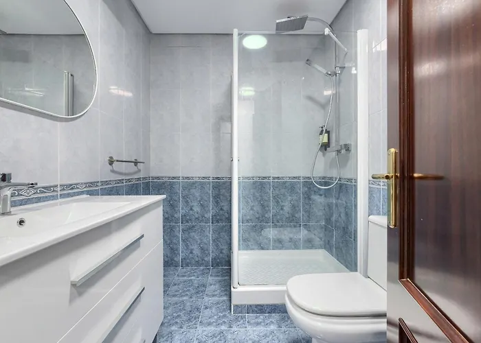 Piso Senorial Con Vistas A La Ria شقة بلباو