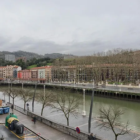 Piso Senorial Con Vistas A La Ria * 빌바오