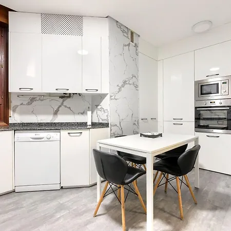 Apartman Piso Senorial Con Vistas A La Ria *