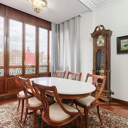 Piso Senorial Con Vistas A La Ria 빌바오