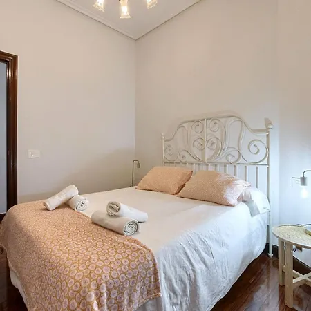 Piso Senorial Con Vistas A La Ria * Bilbao